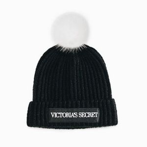 🛍 Victoria's Secret Beanie